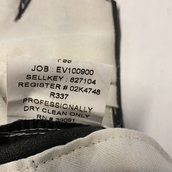 TOMMY HILFIGER, Men’s dress pants size W 40 SEE DESCRIPTION - Picture 7 of 8